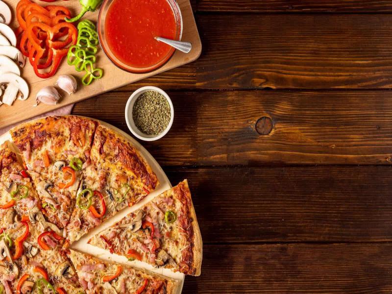 PIZZARIAS