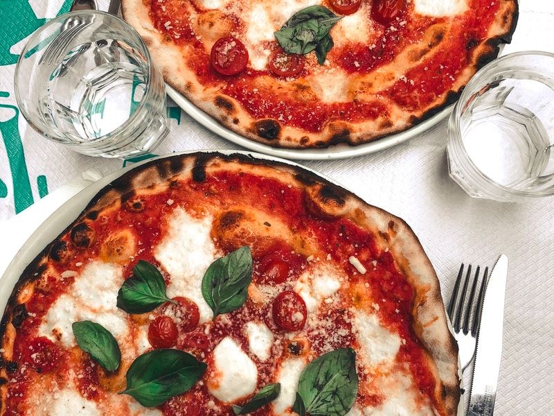 PIZZARIAS FORNO A LENHA
